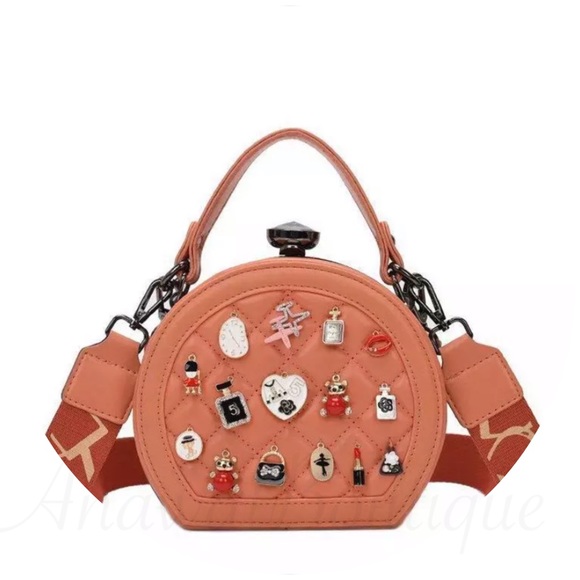 Quinn Quilted Diamond Charm Crossbody - Picture 2 of 10